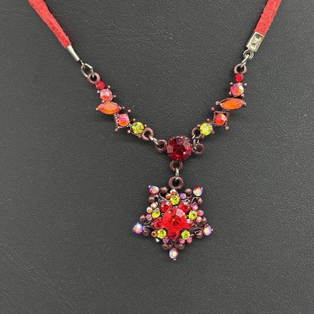 Stella and Dot Crystal Antique Look Leather Necklace 19"